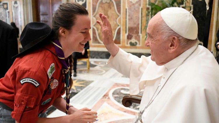 El Papa: Una sociedad se construye con la alianza entre jóvenes y ancianos